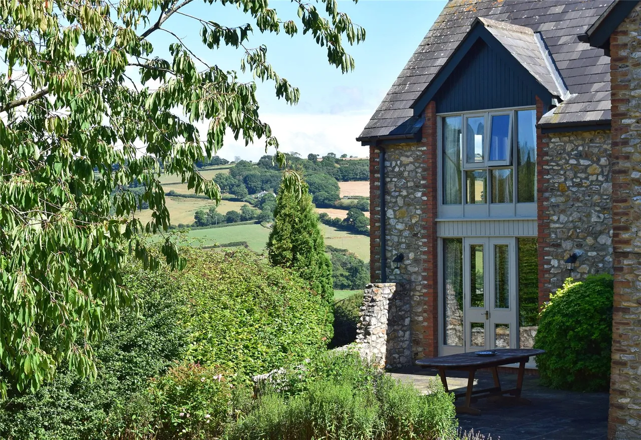 Trimshayes Barn, Stockland, Honiton, Devon, EX14 9LL, photo 19