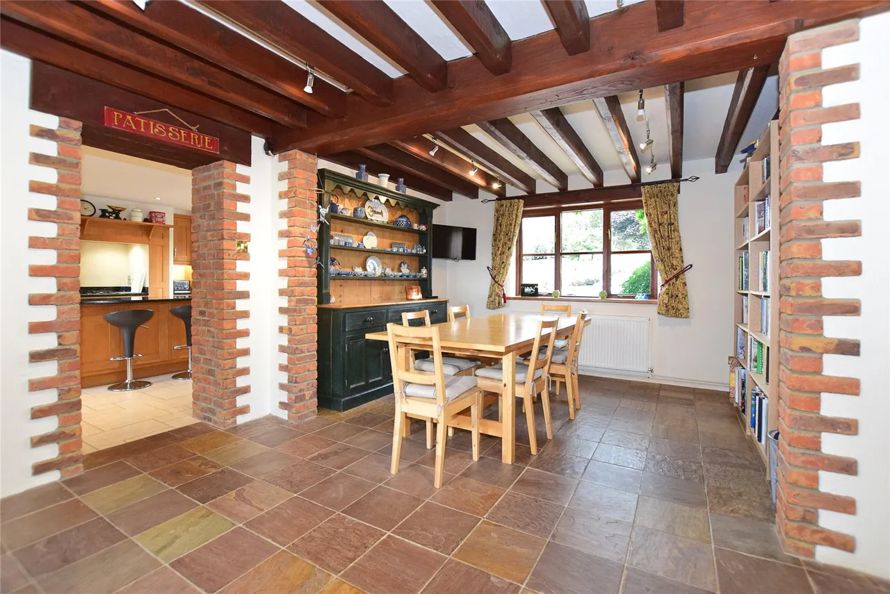 Trimshayes Barn, Stockland, Honiton, Devon, EX14 9LL, photo 6