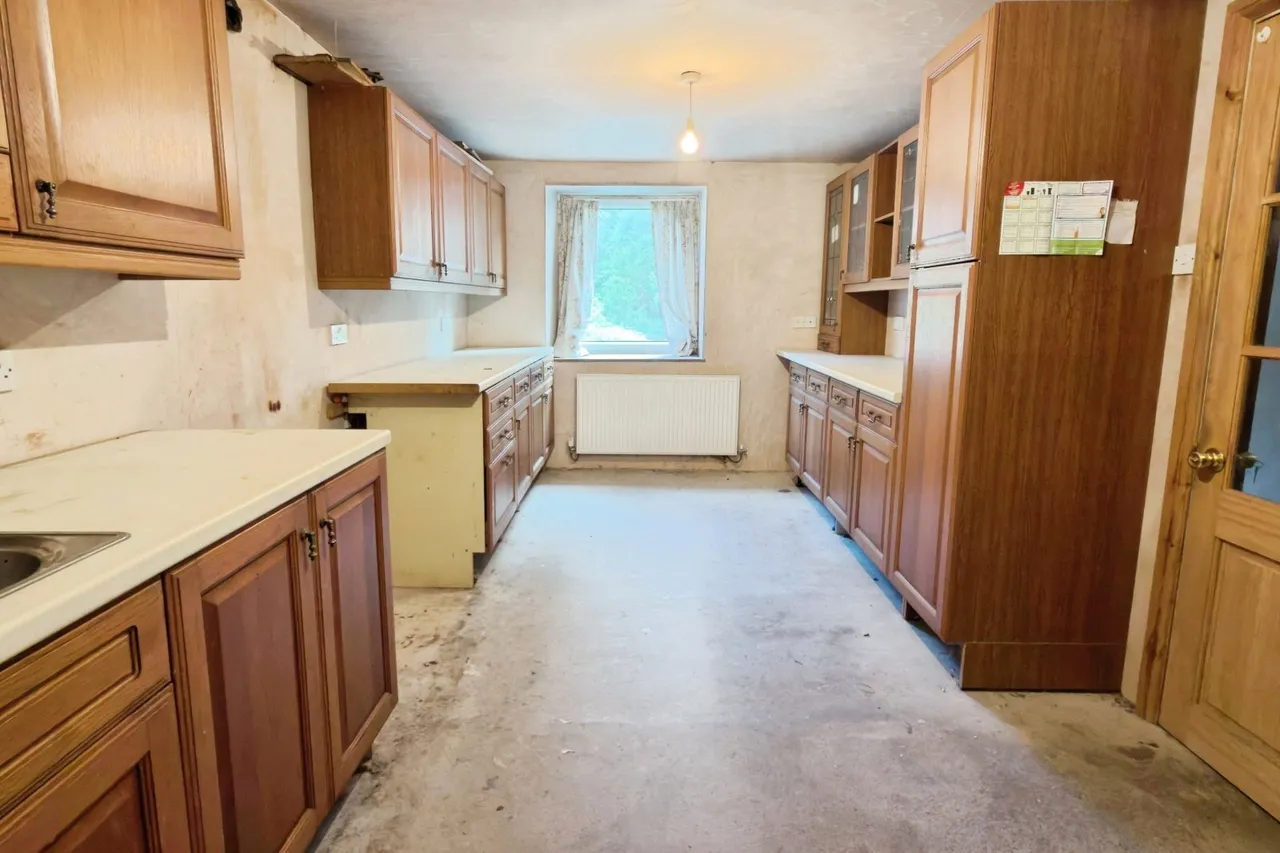 Holyhead Road, Betws-y-Coed, LL24, photo 5