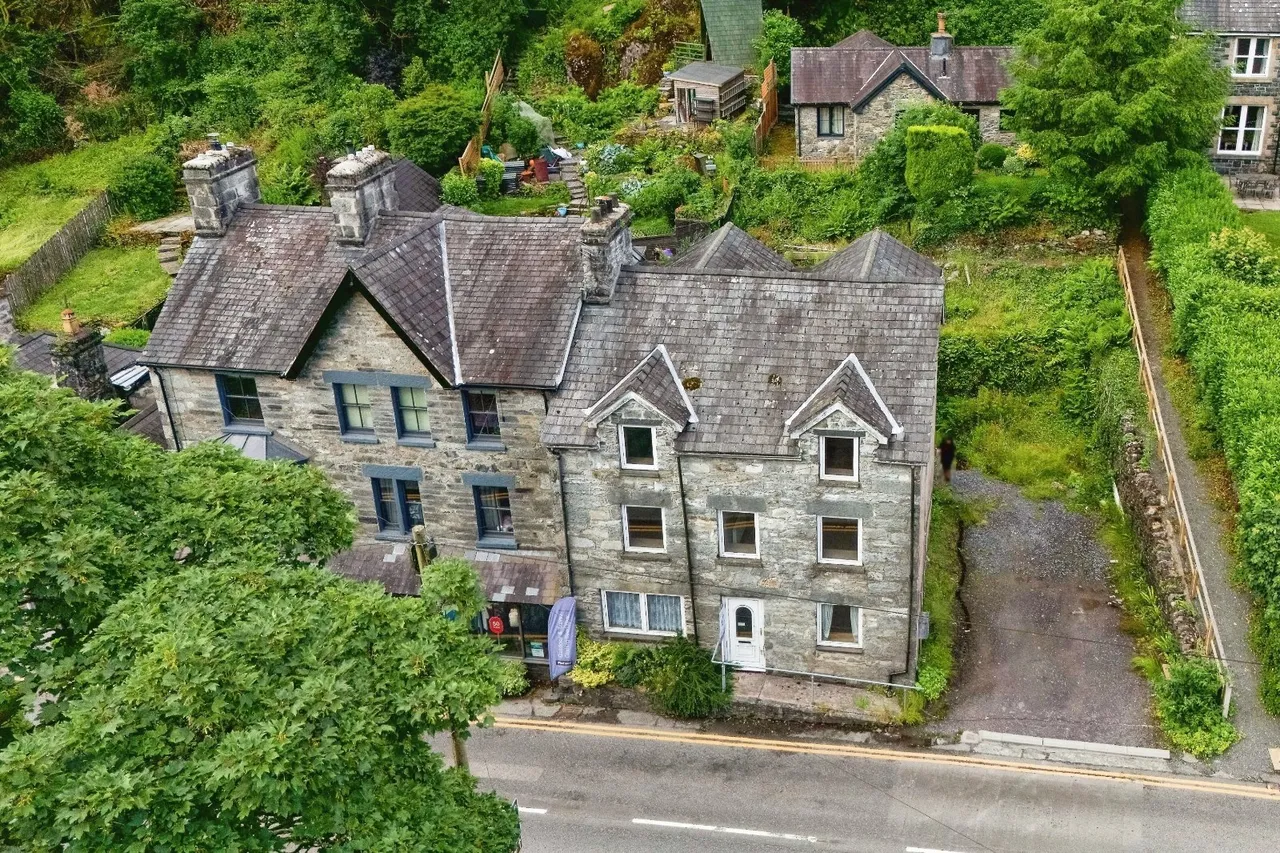 Holyhead Road, Betws-y-Coed, LL24, photo 13