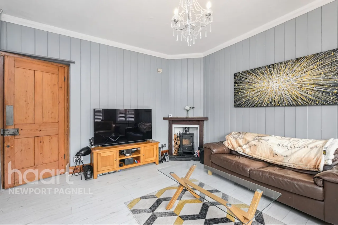 Bury Street, Newport Pagnell, MK16, photo 13