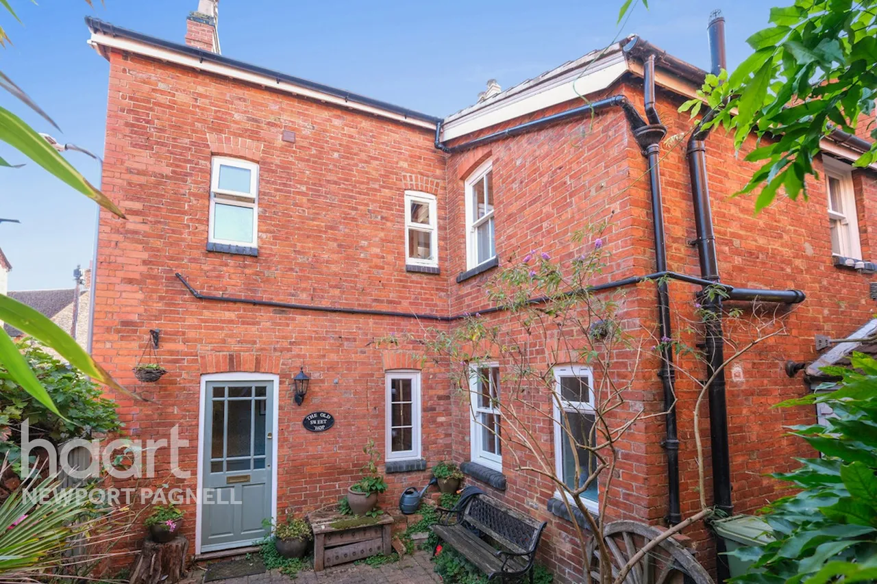 Bury Street, Newport Pagnell, MK16, photo 18