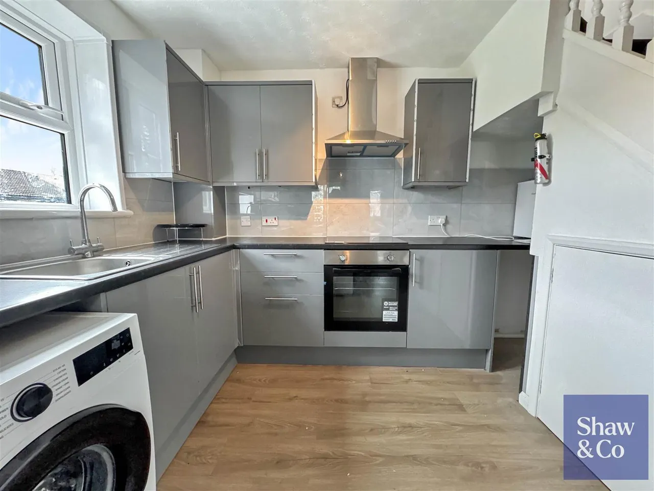 Hithermoor Road, Staines-Upon-Thames, photo 3