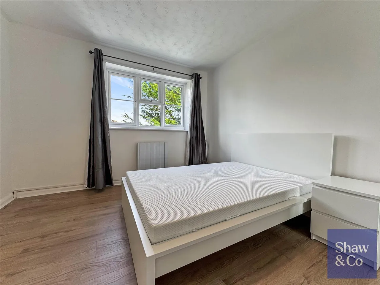 Hithermoor Road, Staines-Upon-Thames, photo 5