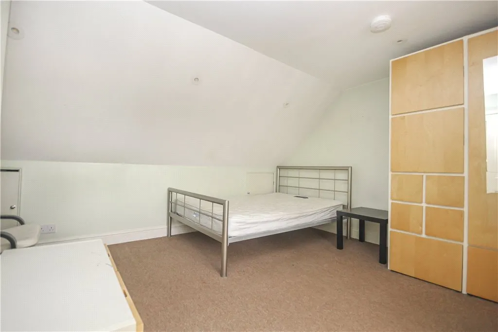 Barcombe Avenue, London, SW2, photo 16