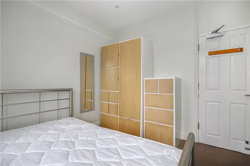 Barcombe Avenue, London, SW2, photo 11