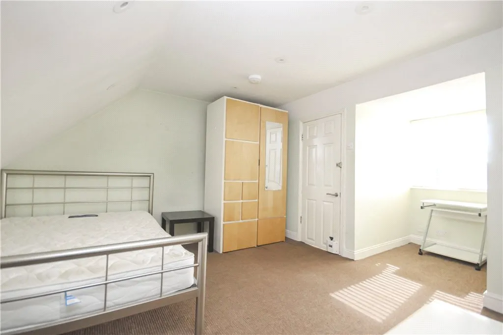 Barcombe Avenue, London, SW2, photo 17