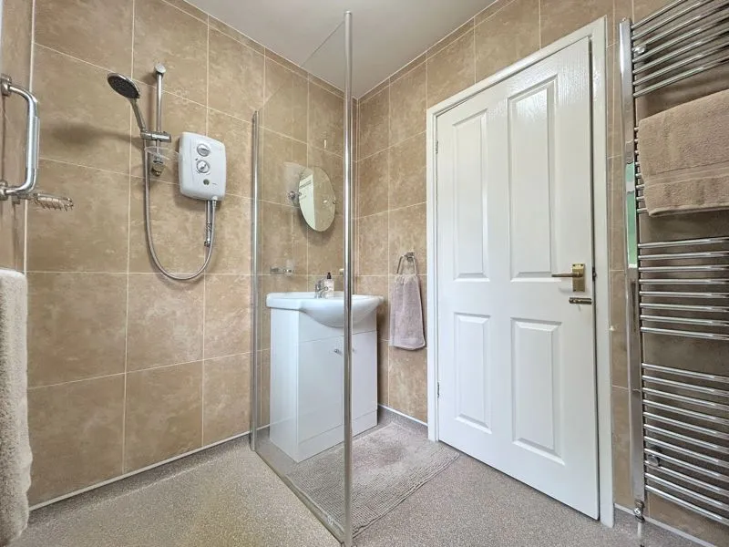 Leacliffe Way, Walsall, WS9, photo 13