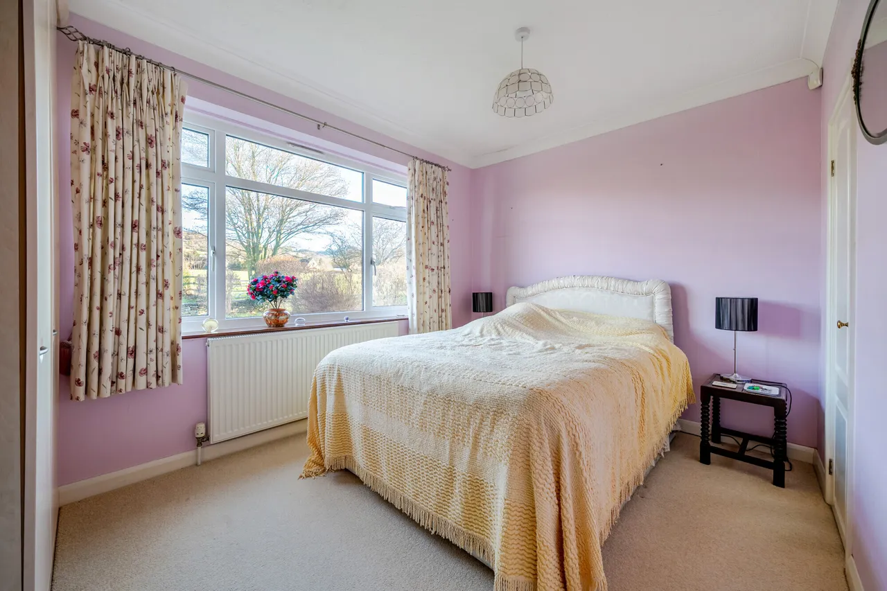 Bushcombe Close, Woodmancote, Chelten..., photo 6