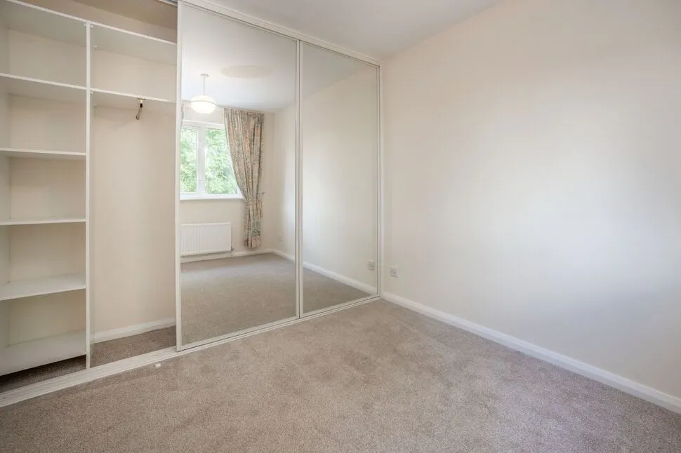Kaims Gardens, Livingston Village, West Lothian, EH54, photo 6