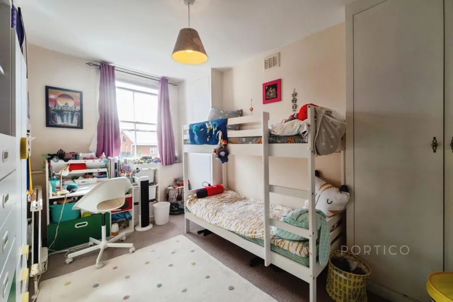 Liverpool Road, London, N1, photo 10