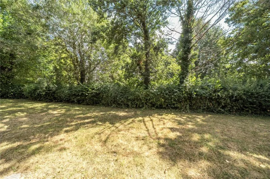Elliotts Way, Caversham, RG4, photo 18