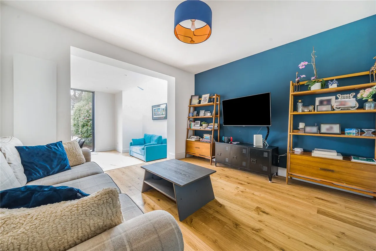 Hanworth Road, Hampton, TW12 3DH, photo 5
