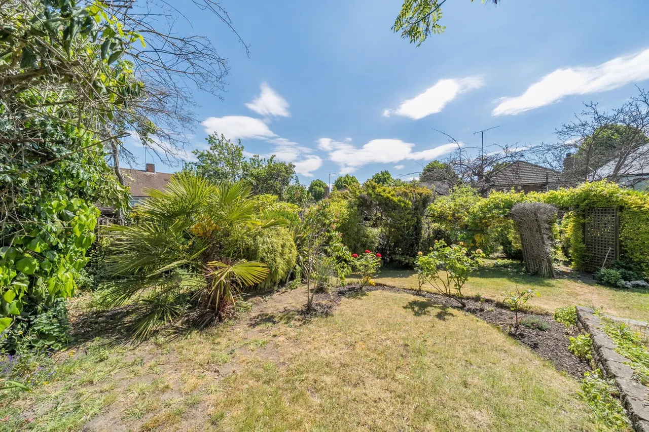 Avenue Road, DA8, photo 19