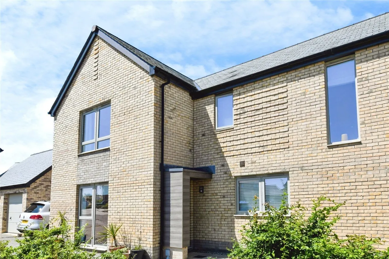 2 bed house for sale, Plover Way, Bude, EX23
