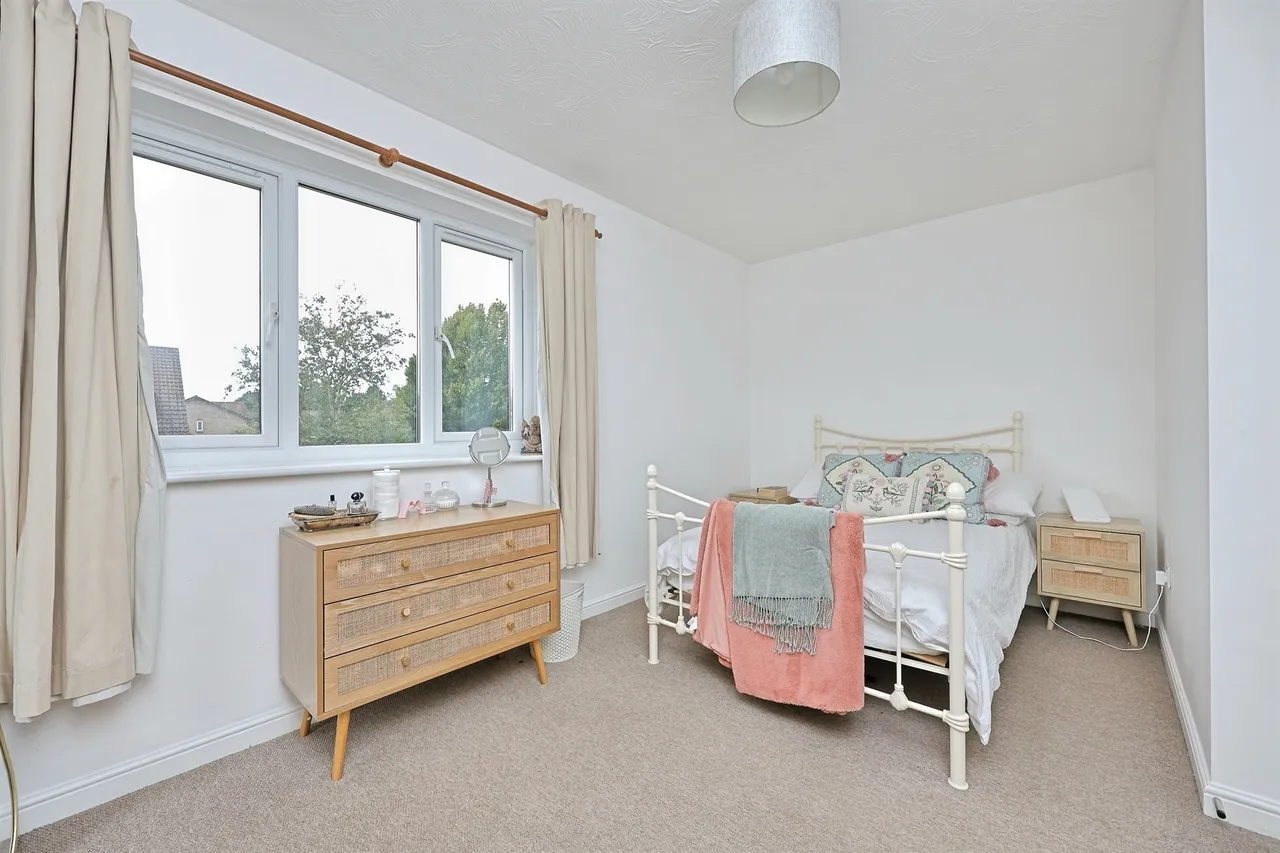 Hillcrest Avenue, Dereham, photo 9