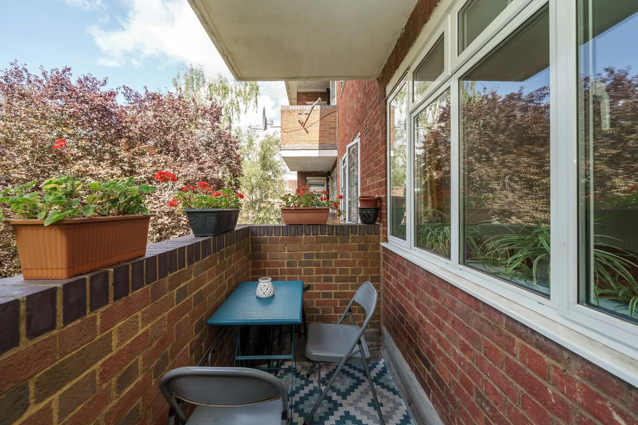 Kilburn Vale, London, NW6, photo 2