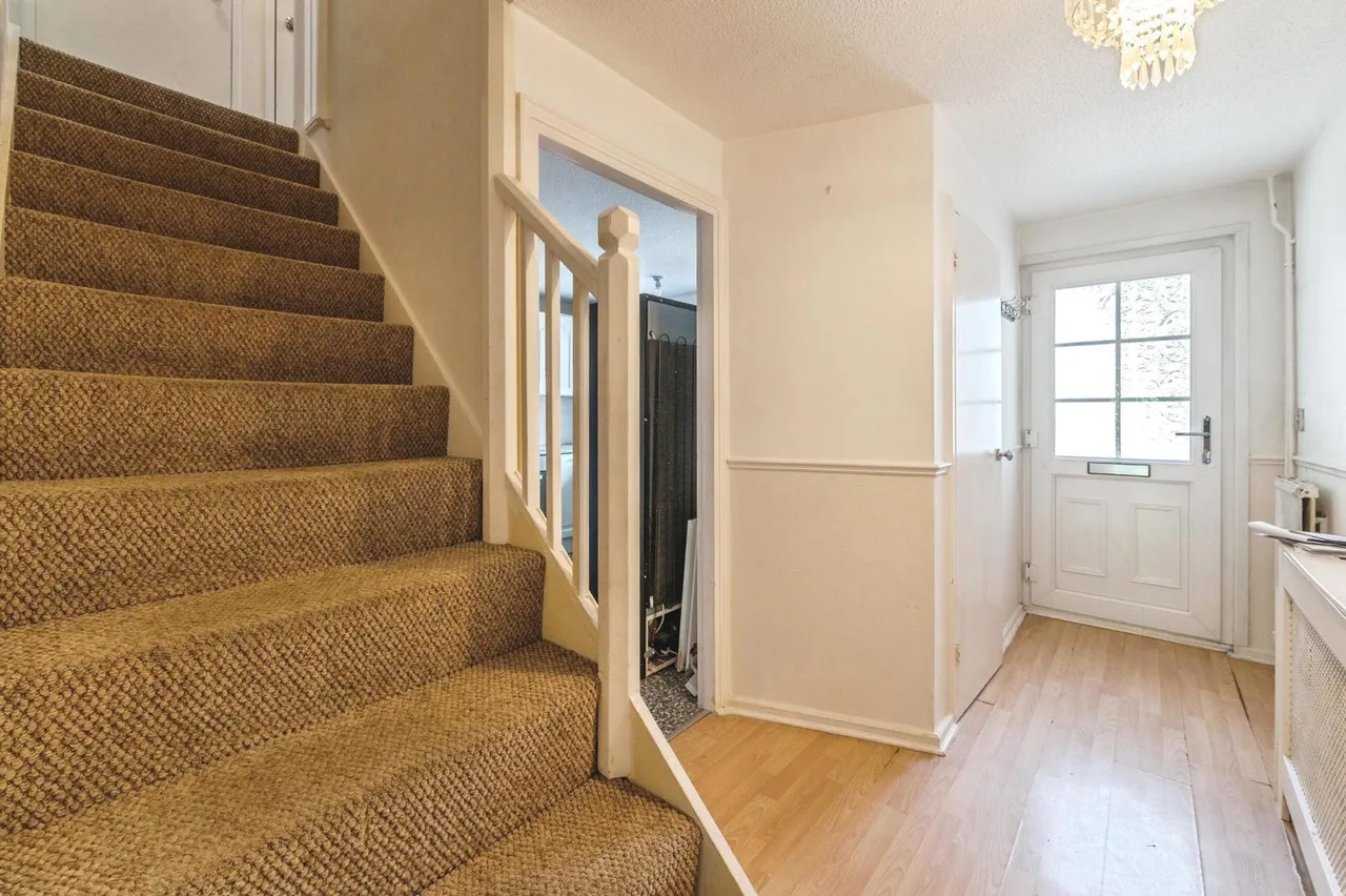 New Waverley Road, Basildon, Essex, SS15, photo 5