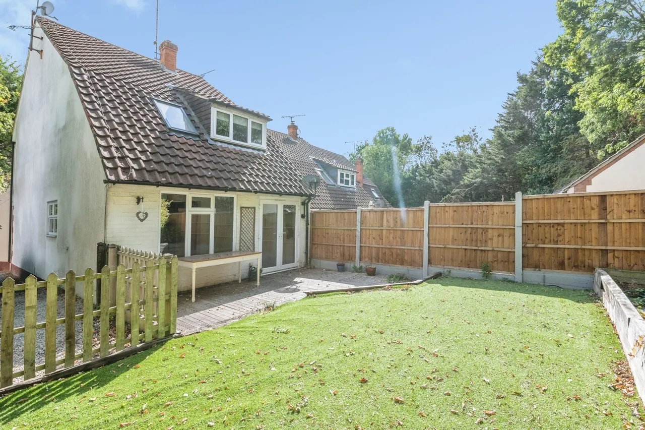 New Waverley Road, Basildon, Essex, SS15, photo 24