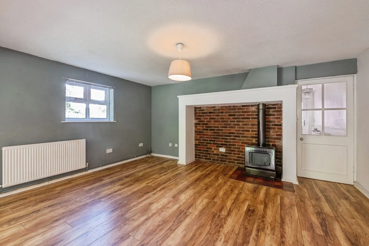 New Waverley Road, Basildon, Essex, SS15, photo 10