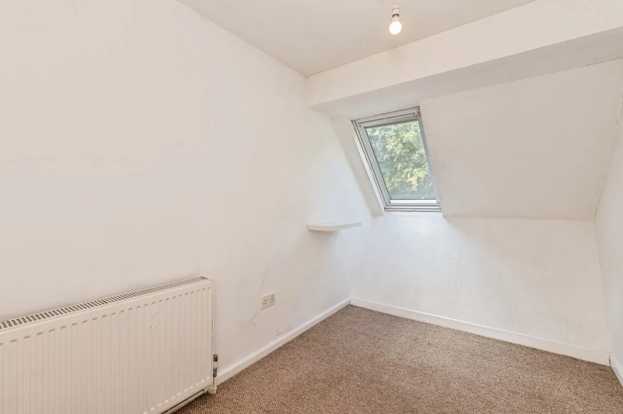 New Waverley Road, Basildon, Essex, SS15, photo 19