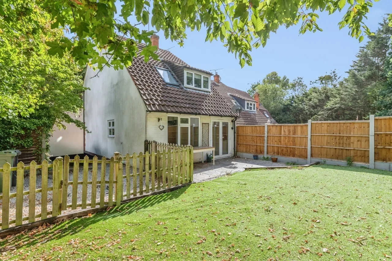 New Waverley Road, Basildon, Essex, SS15, photo 22