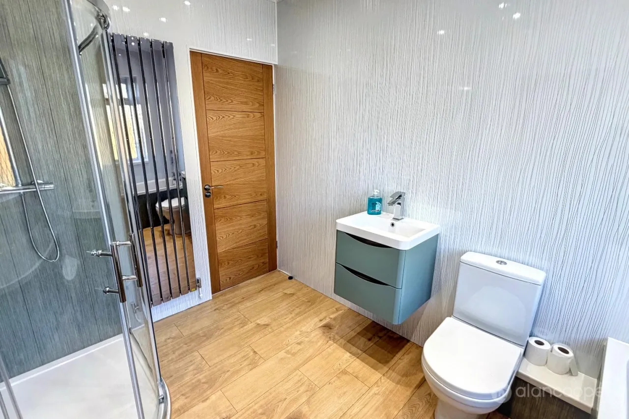 Windermere Avenue, St Nicolas Park, CV11, photo 32