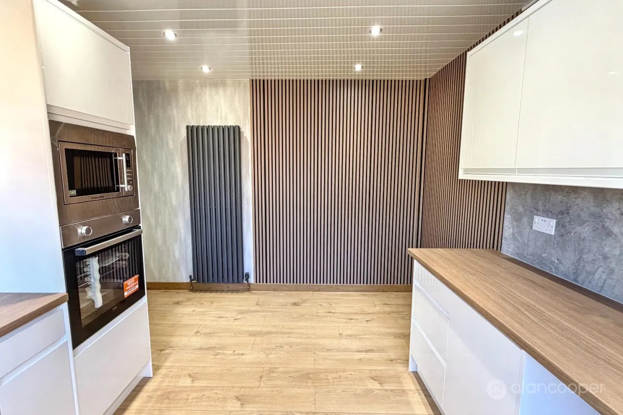 Windermere Avenue, St Nicolas Park, CV11, photo 13