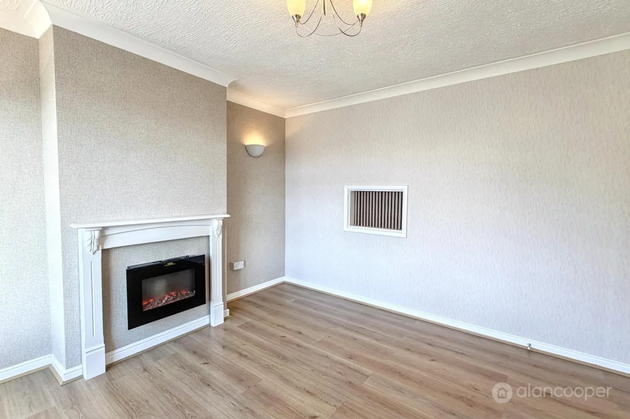 Windermere Avenue, St Nicolas Park, CV11, photo 7