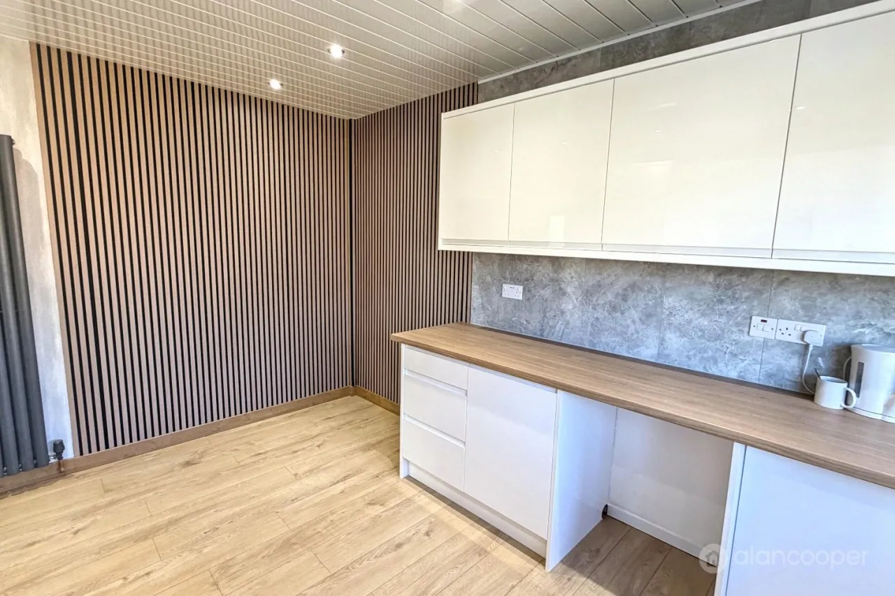 Windermere Avenue, St Nicolas Park, CV11, photo 15