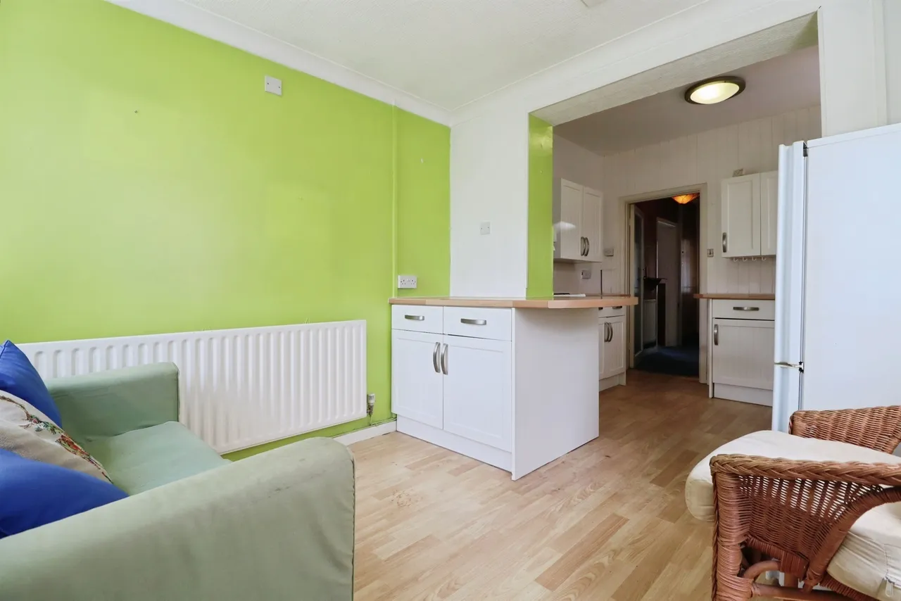 Heather Avenue, Cardiff, CF5, photo 8