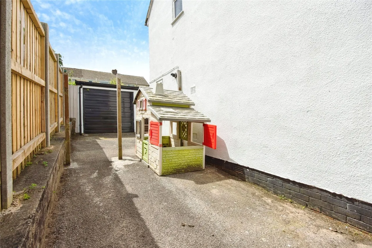 Margaret Crescent, Bodmin, PL31, photo 17