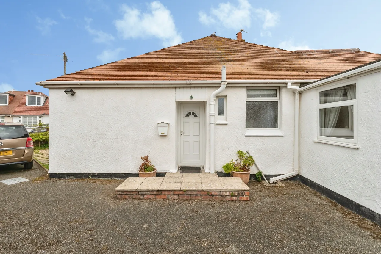Jaclyn Close, Prestatyn, LL19, photo 15
