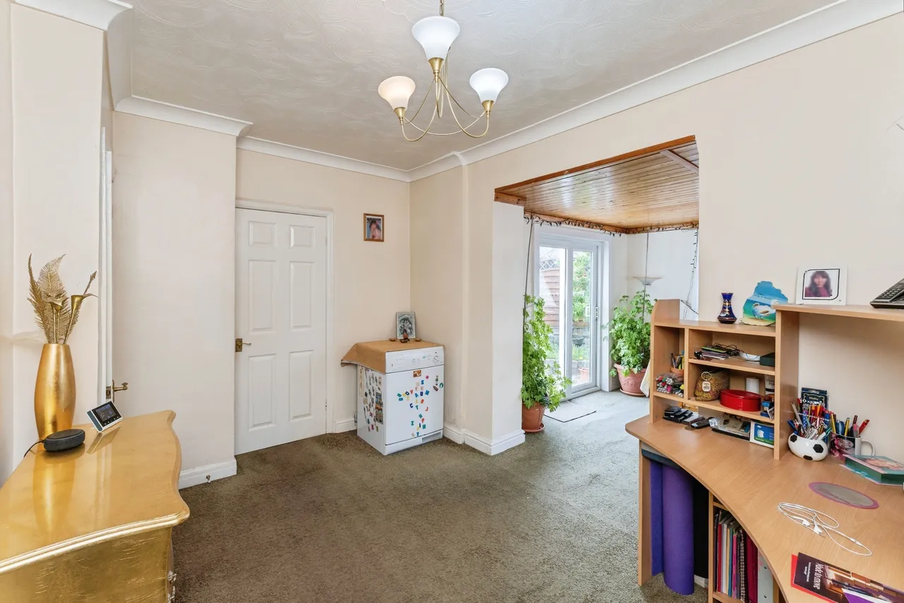 Jaclyn Close, Prestatyn, LL19, photo 3