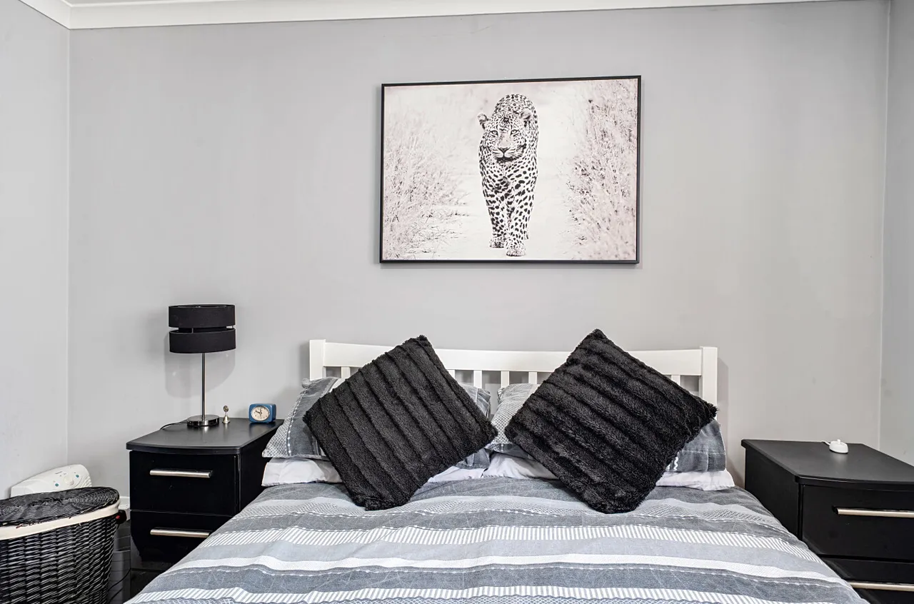 Prospect Road, Farnborough, Hampshire, GU14 8JY, photo 13