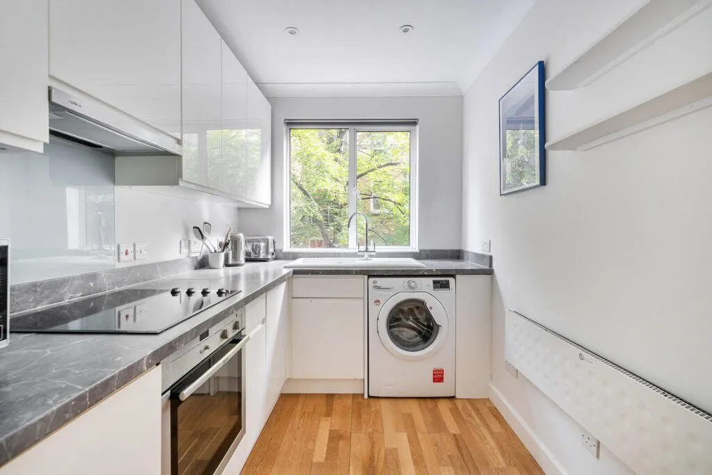 Moreton Place, London, SW1V, photo 9