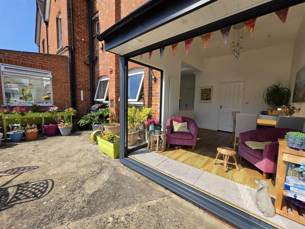 Green Lane, Hucclecote, GL3, photo 17