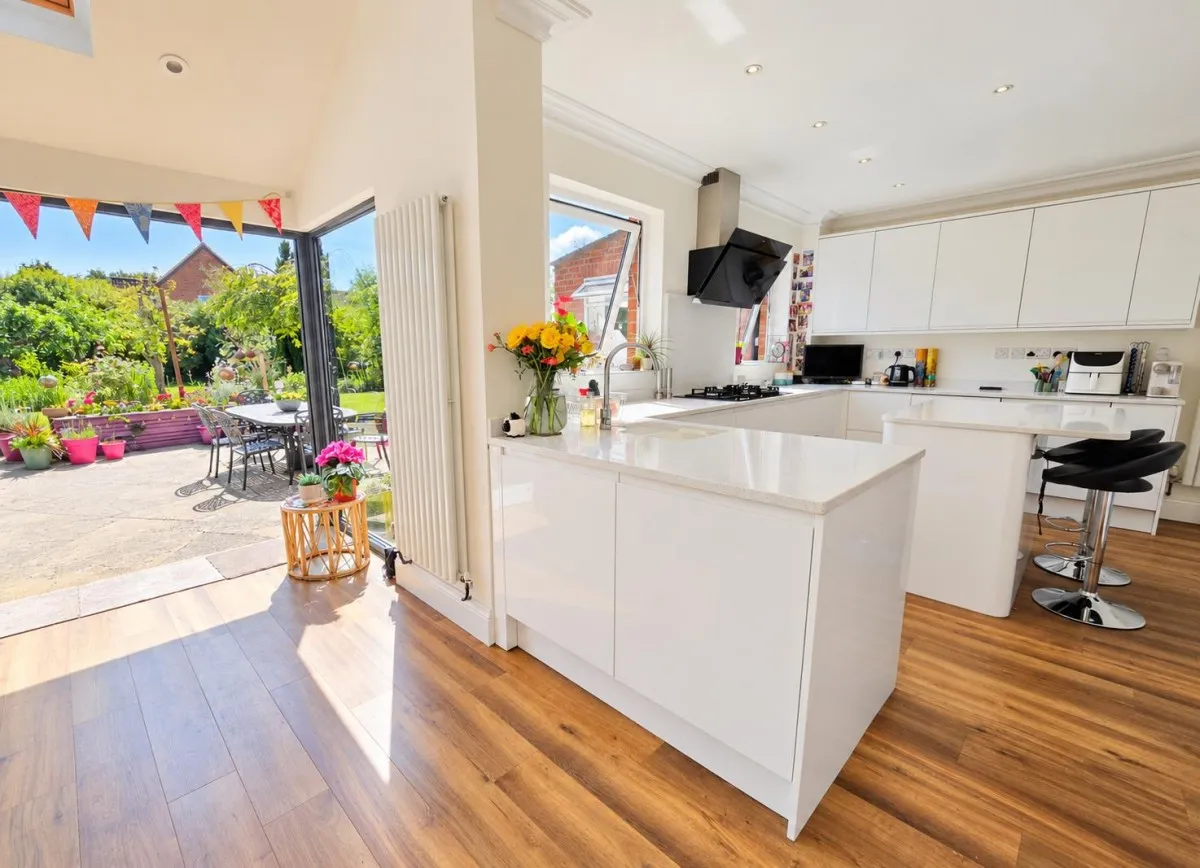 Green Lane, Hucclecote, GL3, photo 15