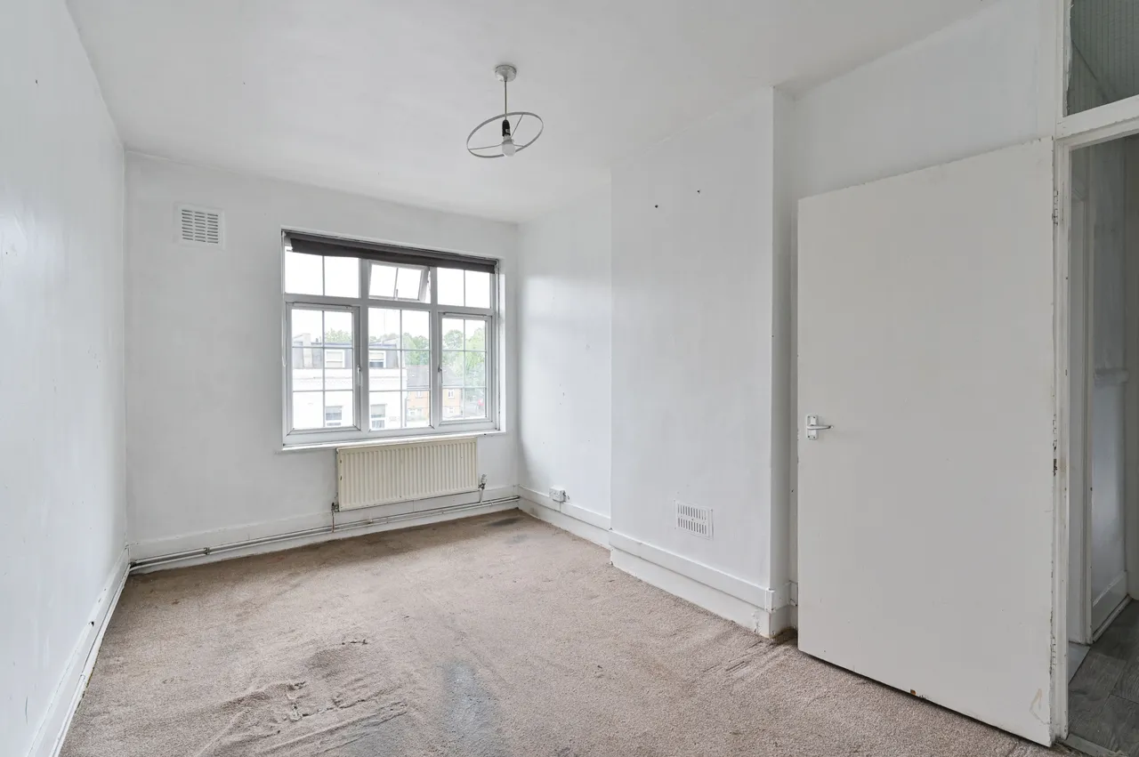 11 Anderson House, Fountain Road, London, photo 4