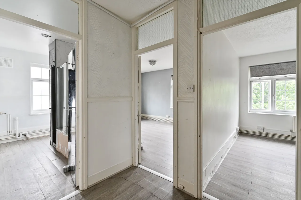 11 Anderson House, Fountain Road, London, photo 9