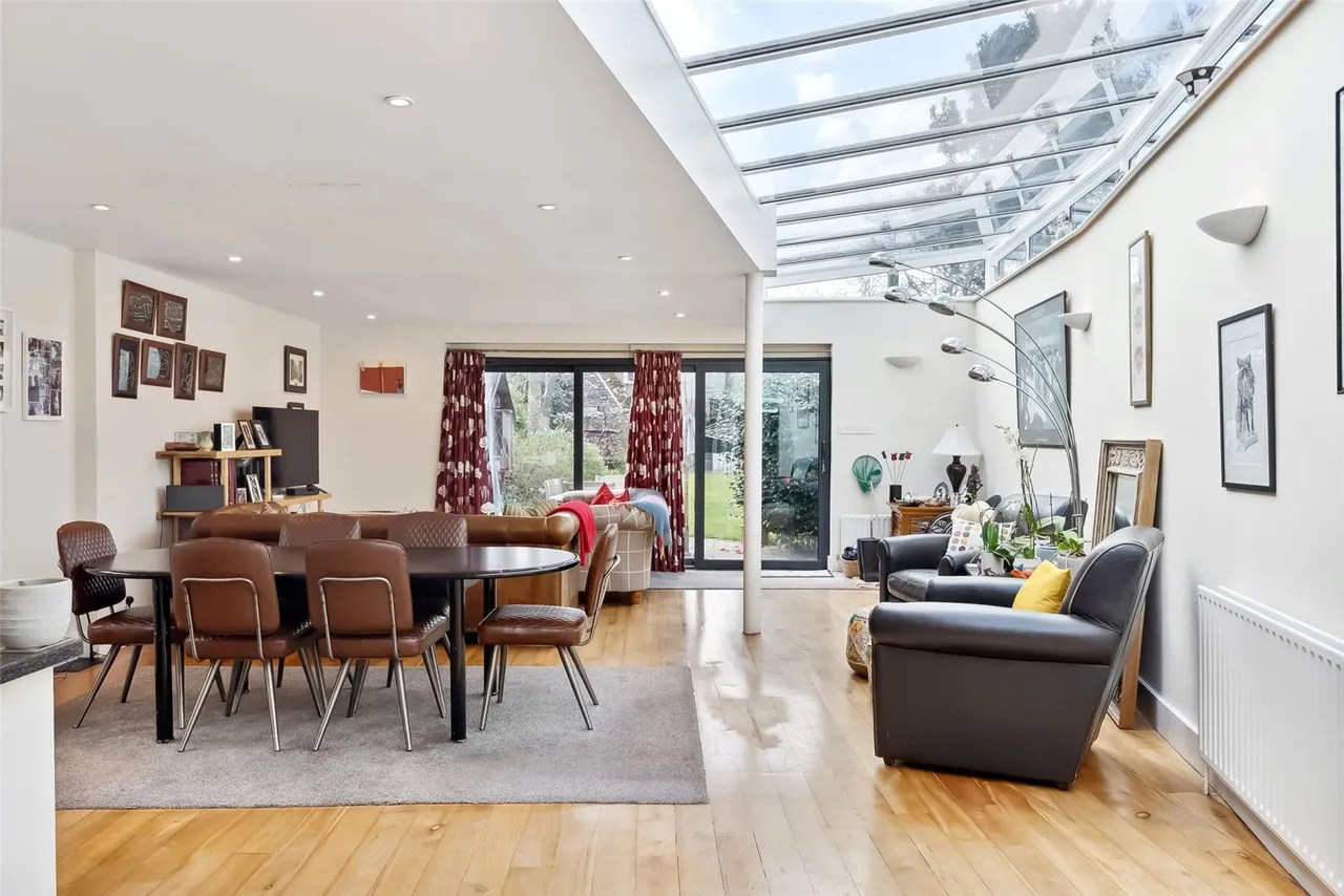 Acacia Road, Hampton, TW12 3DP, photo 8