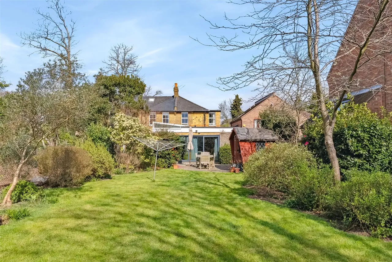 Acacia Road, Hampton, TW12 3DP, photo 14