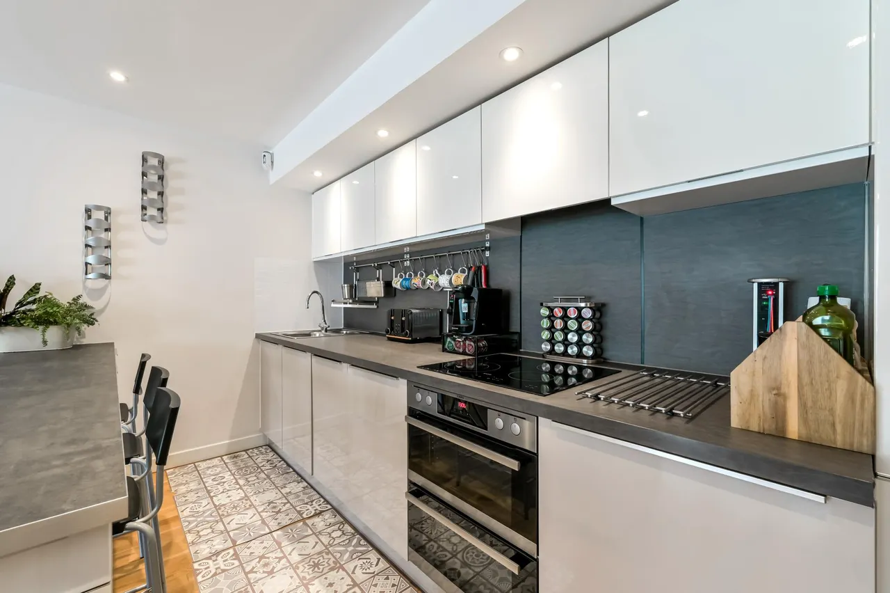 Baltic Avenue, Brentford, TW8, photo 5