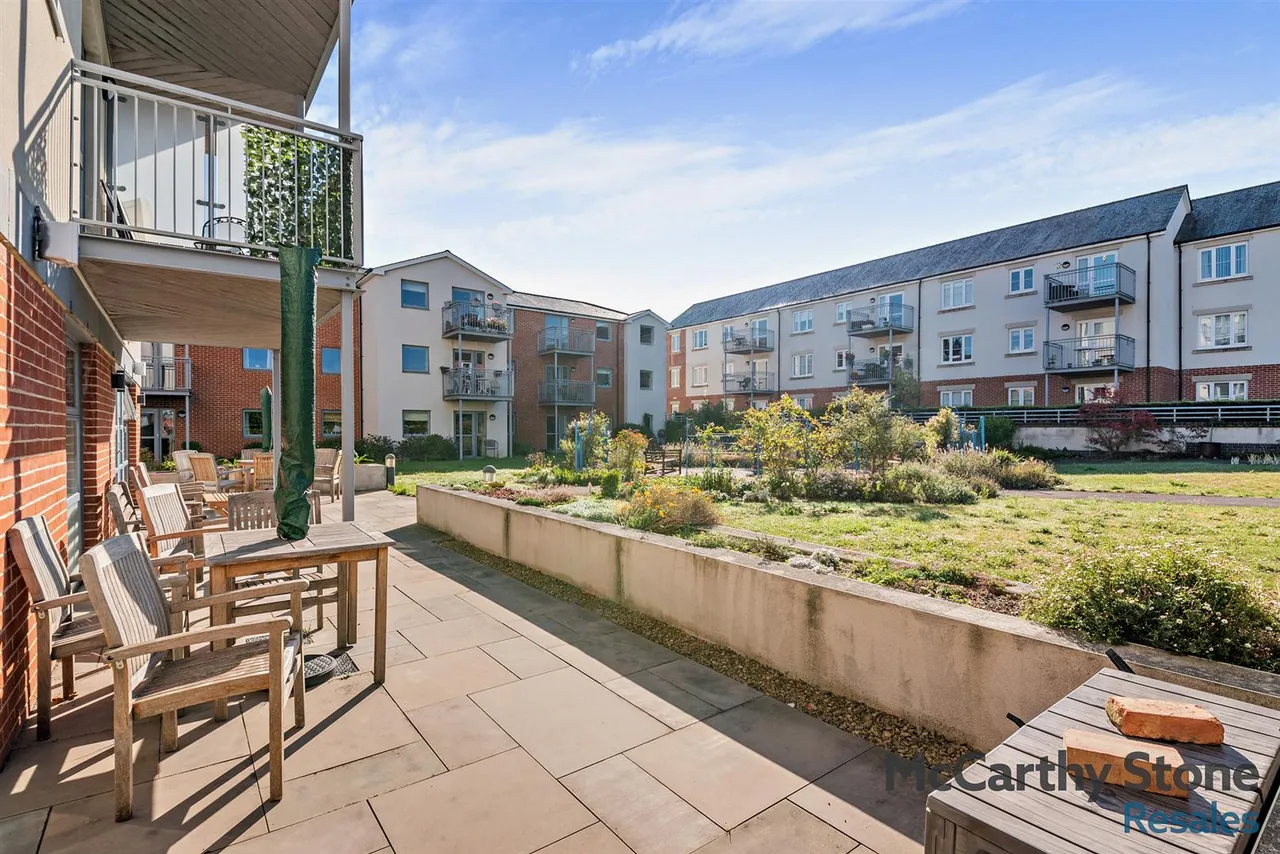 New Road, Basingstoke, RG21, photo 20