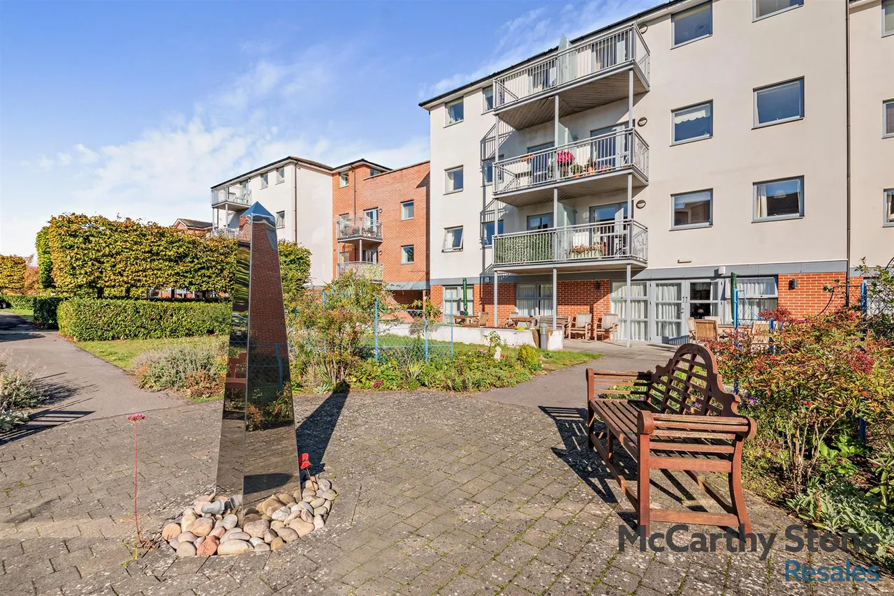 New Road, Basingstoke, RG21, photo 22