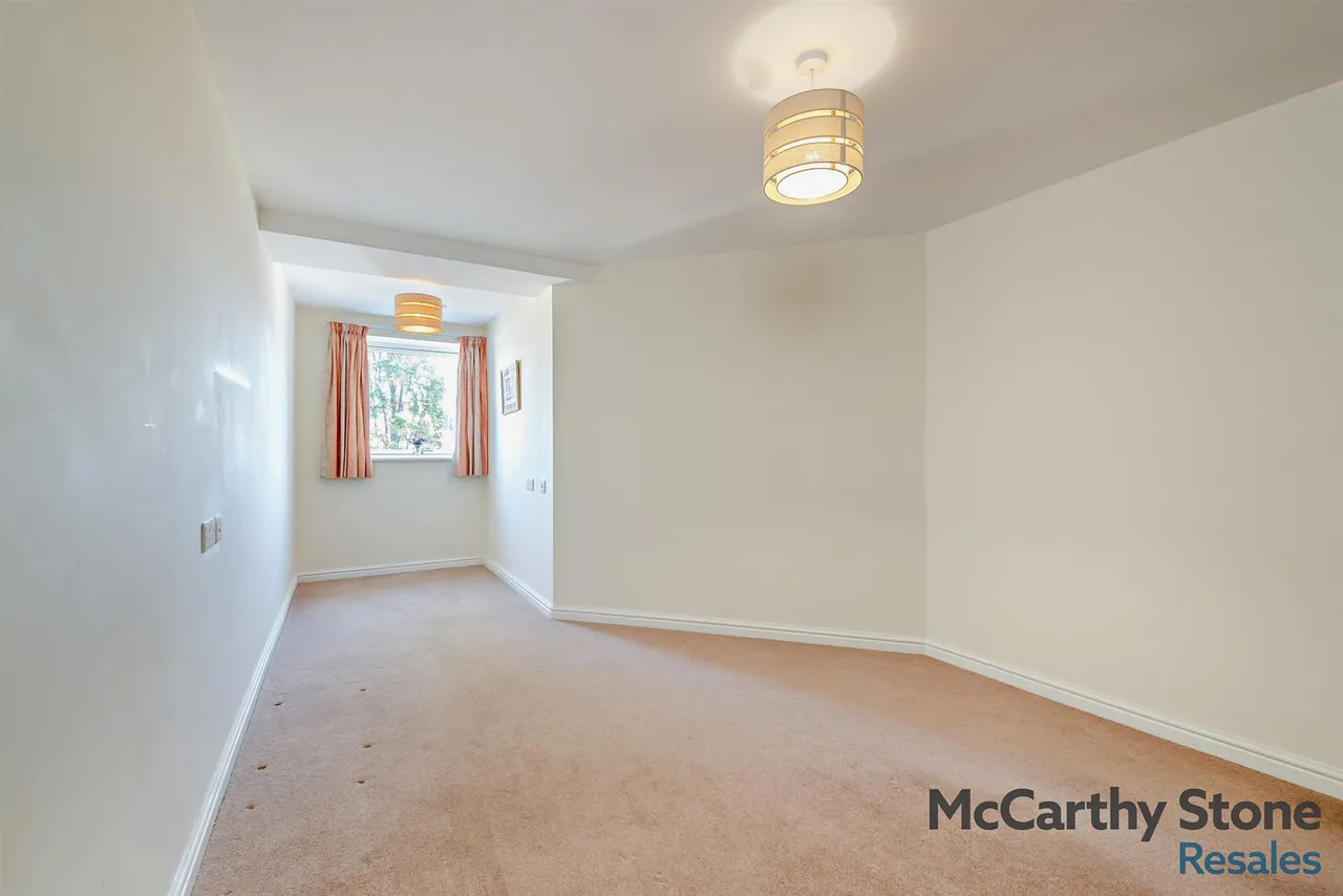 New Road, Basingstoke, RG21, photo 6