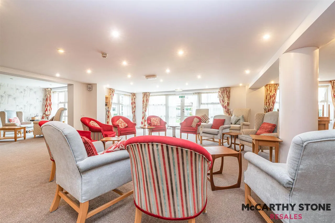 New Road, Basingstoke, RG21, photo 14