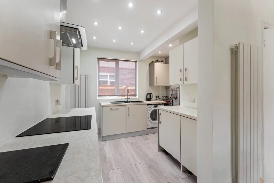 Warrington Road, Cuddington, Northwich, CW8 2LH, photo 9