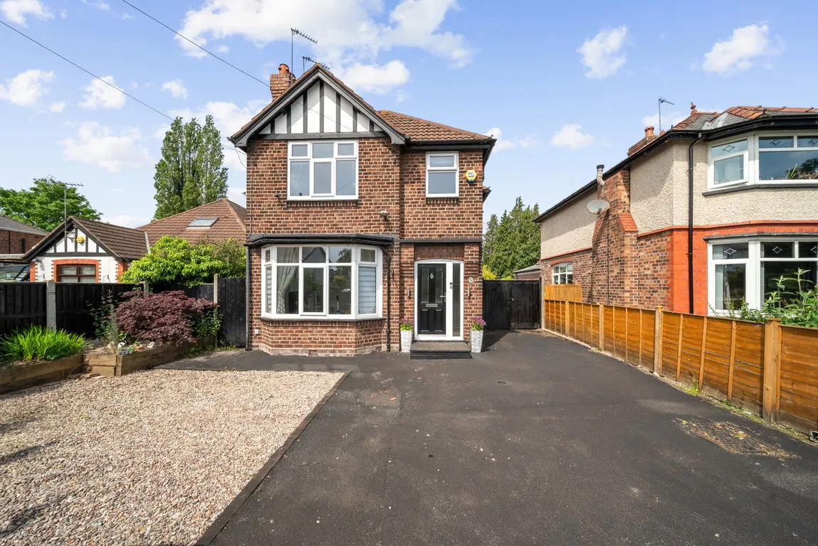 4 bed house for sale — Warrington Road, Cuddington, Northwich, CW8 2LH