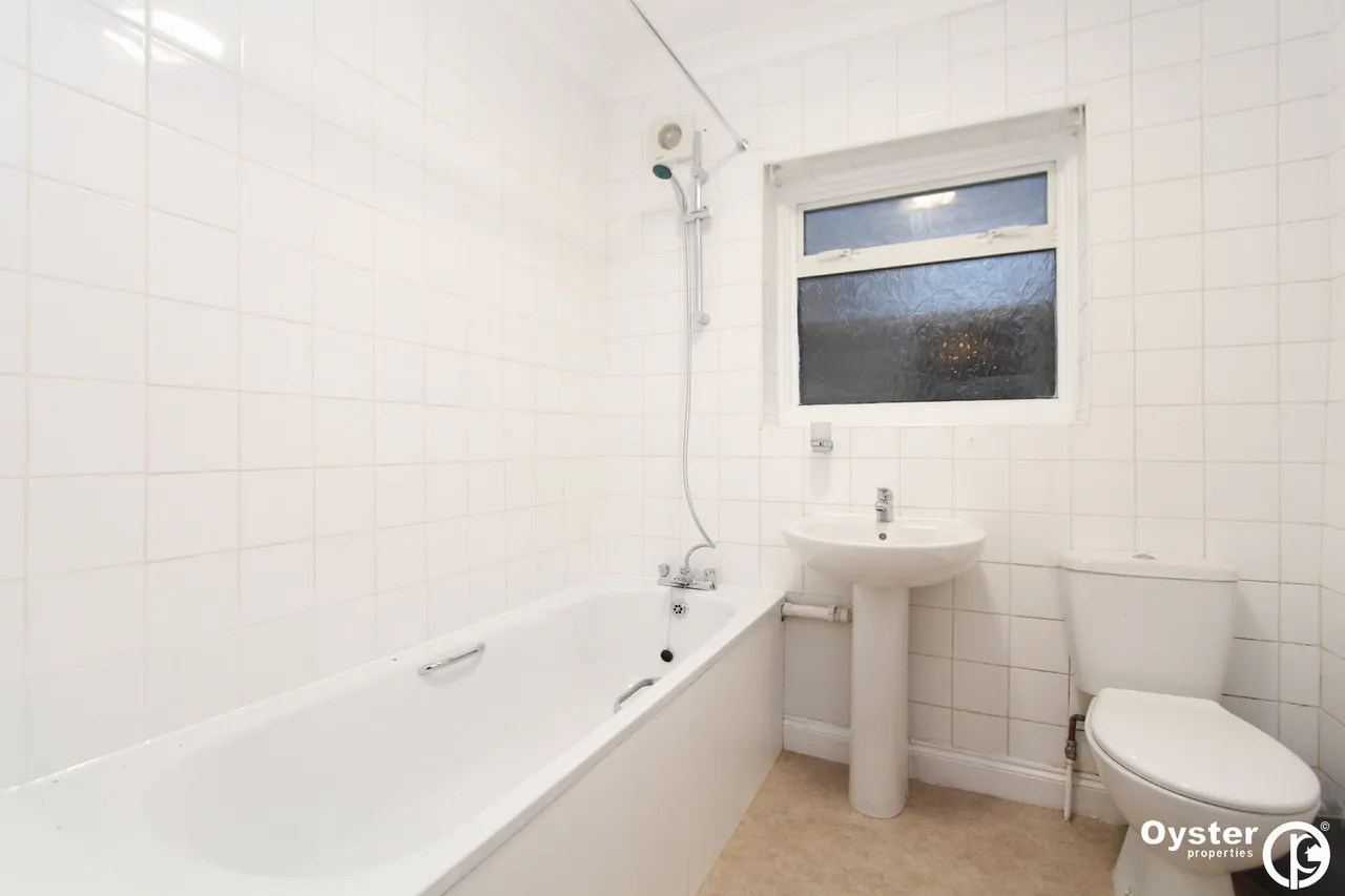 Glebe Road, Stanmore, HA7, photo 9